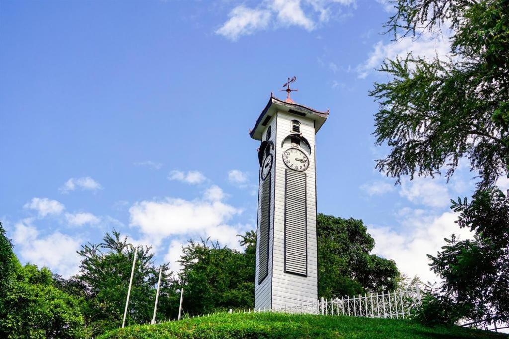 1 City Hotel Kota Kinabalu Ngoại thất bức ảnh