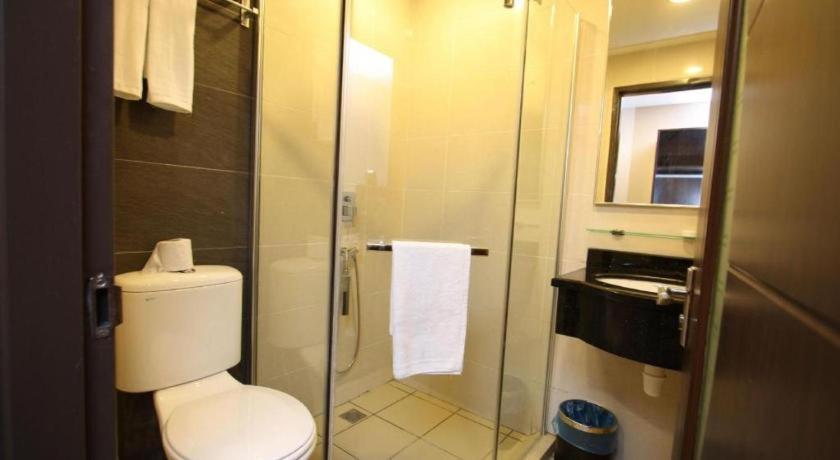 1 City Hotel Kota Kinabalu Ngoại thất bức ảnh