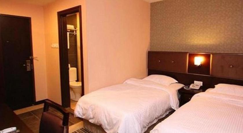1 City Hotel Kota Kinabalu Ngoại thất bức ảnh