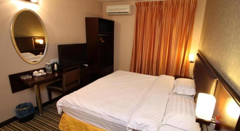 1 City Hotel Kota Kinabalu Ngoại thất bức ảnh